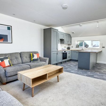 Number 7 On The Hill Villa ลินคอล์น ภายนอก รูปภาพ